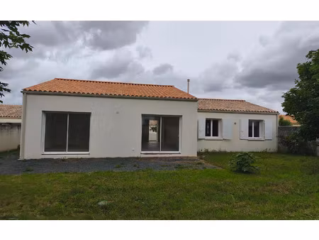 maison saint-jean-de-liversay m² t-4 à vendre  299 000 €