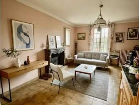 vente maison à villeneuve-en-perseigne (72600) : à vendre / 167m² villeneuve-en-perseigne