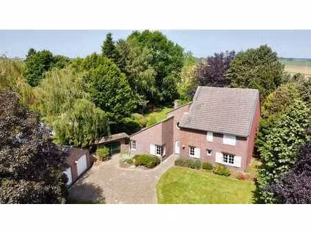 magnifique propriété de 280m² hab - 5ch - caves et garages