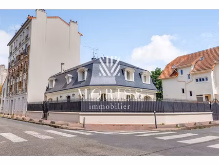 maison de luxe à vendre dans le quartier champignol