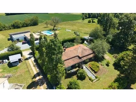 maison de ville à vendre