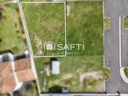 terrain constructible viabilisé à vendre