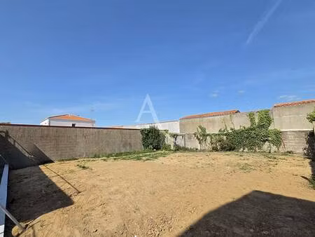 terrain constructible viabilisé à vendre