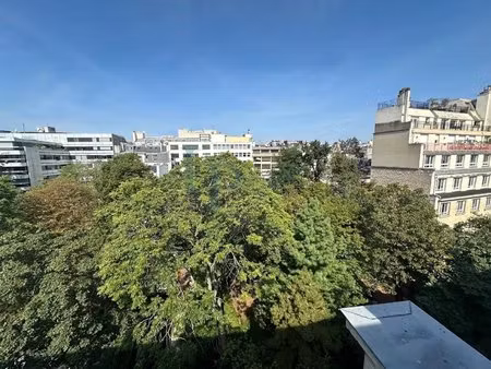 studio paris 8 - champs elysées - commerces  transports - georges v - saint philippe du ro
