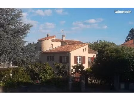 maison d'architecte avec studio indépendant