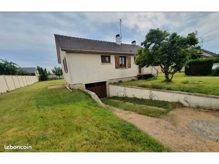 maison individuelle 83m2 avec 1 000 m2 de terrain
