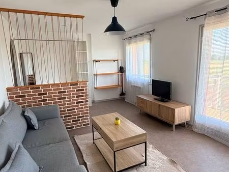 location appartement meublé 1 pièce (35 m2) avec terrasse orientée sud