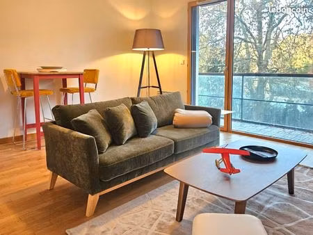 bel appartement meublé de 60 35 m² face au parc de procé – nantes