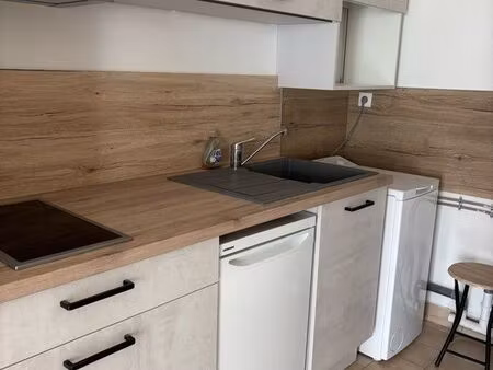 location t1 angers proche uco