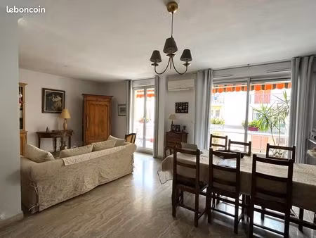 location | appartement | 103 m² | nîmes | terrasse