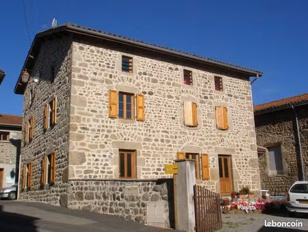 maison de village t5 en triplex - 92m2