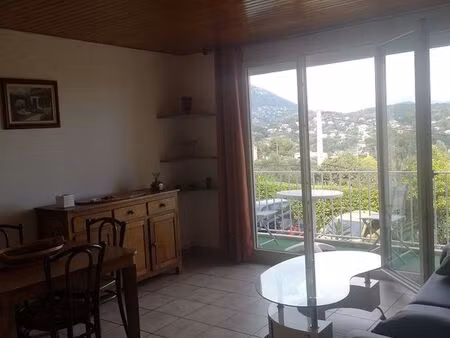 location f2 meublé à vence 06140