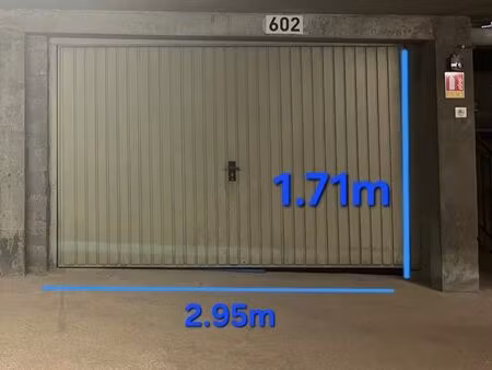 location garage fermé parking borsat