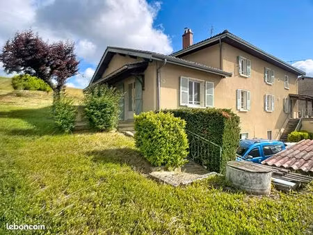 maison 10 pièces 210 m²