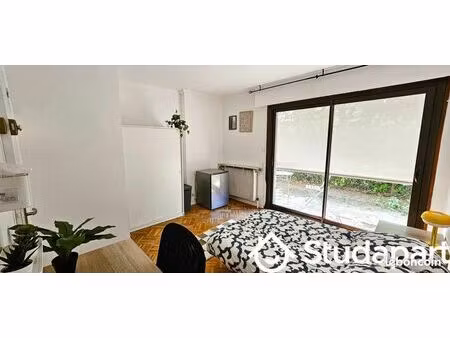 appartement 1 pièce 139 m²