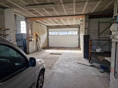 local commercial à louer