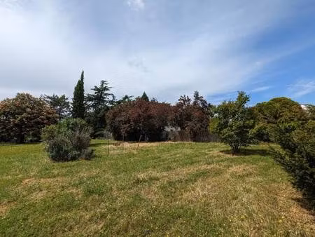 terrain constructible à vendre
