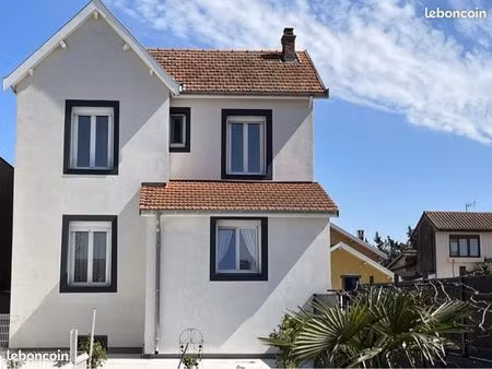 maison 5 pièces 106 m²