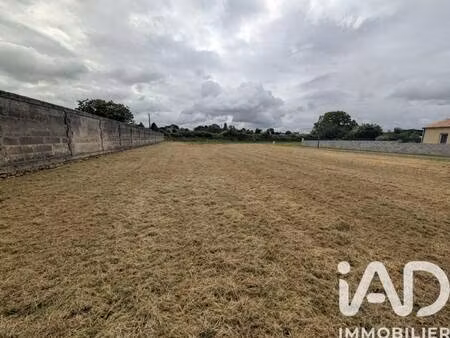 terrain constructible viabilisé à vendre