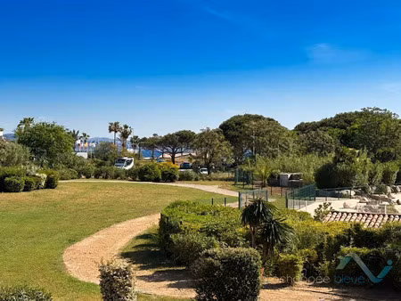 vente appartement t2 à gassin