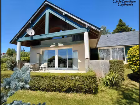 entre pau et tarbes à 7 kms de soumoulou maison d'architecte belle vue sur pyrénées 16000 