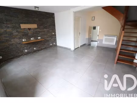 appartement à pamfou (77830)