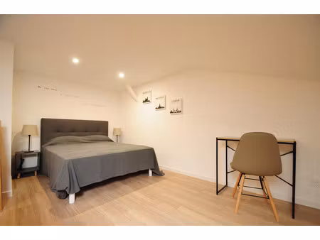 charmant t2 en duplex de 40m² avec balcon - centre ville