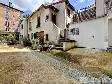 duplex atelier d'artiste & appartement = 3 pièces 48.52 m2