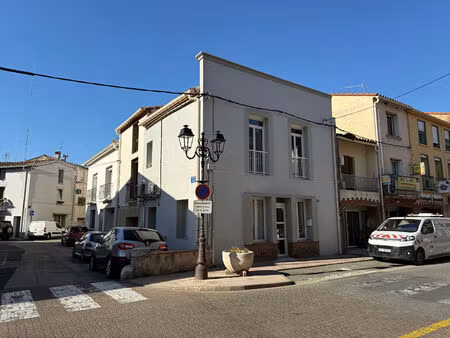 immeuble bages 4 pièces 2 lots. rapport 980€/mois.