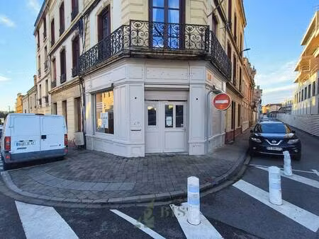 local commercial à louer
