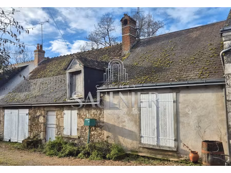 chailles  maison ancienne à rénover  fort potentiel.