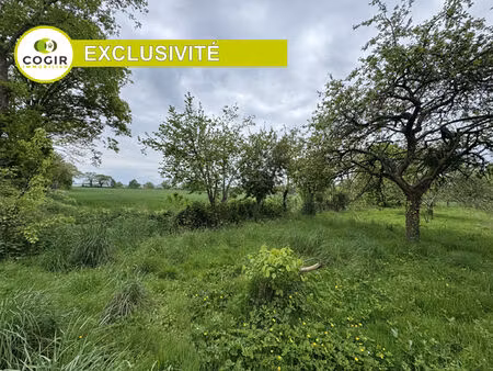 terrain melesse 742 m2