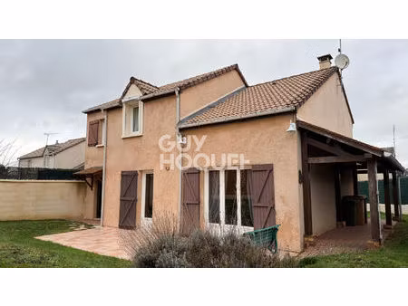 maison 3 chambres sur la commune de anet 28260