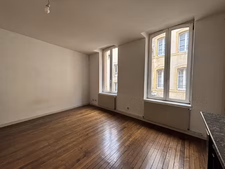 appartement 2 pieces- hyper centre
