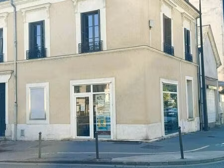 local commercial à louer