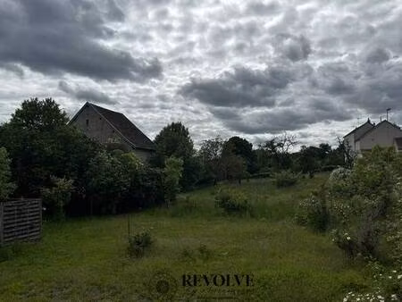 revolve by sarimmo