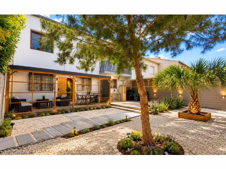 maison nîmes 168 m² t-6 à vendre  235 000 €