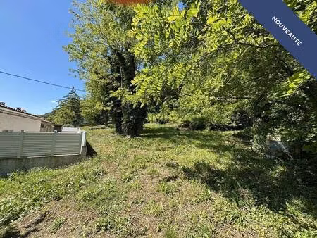 terrain constructible à vendre