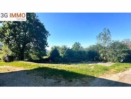 terrain constructible à vendre