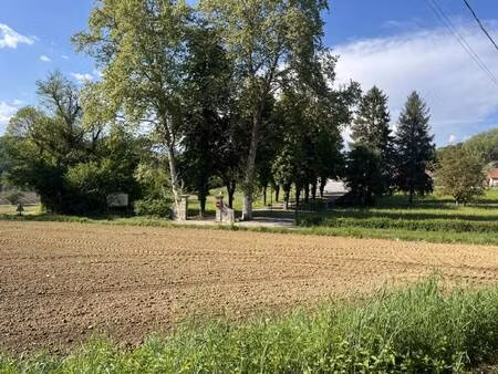 terrain constructible viabilisé à vendre