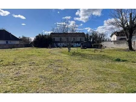 terrain constructible viabilisé à vendre