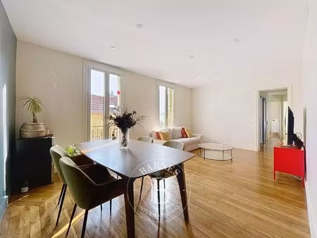 le service location de la maison barnes vous propose ce bien :