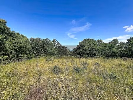 terrain constructible viabilisé à vendre