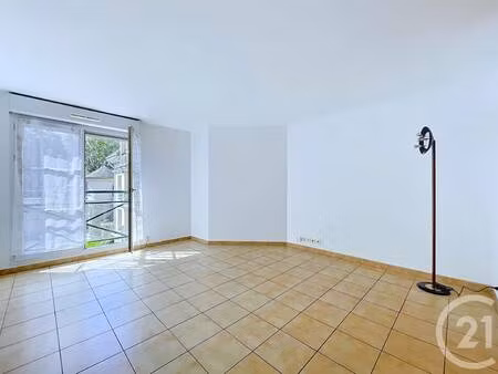 century 21 senlis