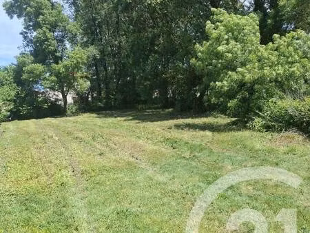 terrain constructible viabilisé à vendre