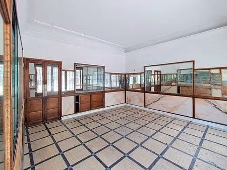 local commercial à vendre