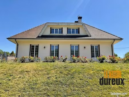 maison 5 pièces 136 m²