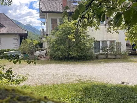 proprietes des alpes