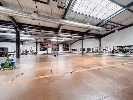 local commercial à vendre