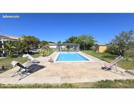 maison 9 pièces 250 m²